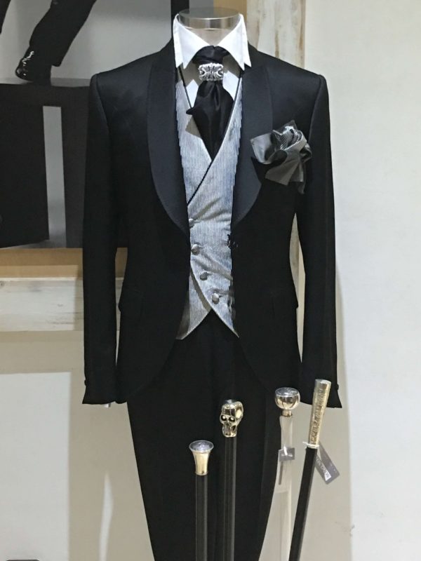 Oferta Traje Levita